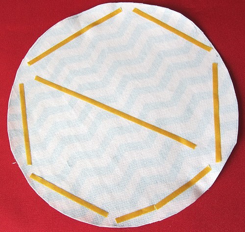 Stylefix Tape - schmales doppelseitiges Klebeband für Textilien, 50 Meter